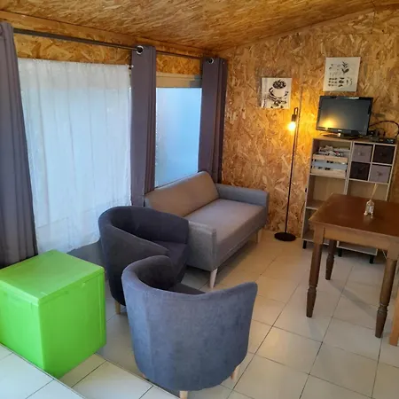 Holiday home Chez Cecile A Lagnes, Aux Portes Du Luberon