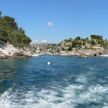 Holiday home Chez Cecile A Lagnes, Aux Portes Du Luberon