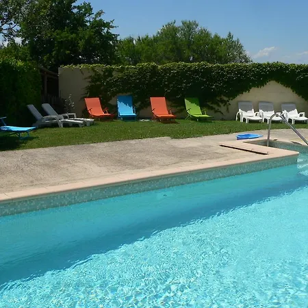 Holiday home Chez Cecile A Lagnes, Aux Portes Du Luberon